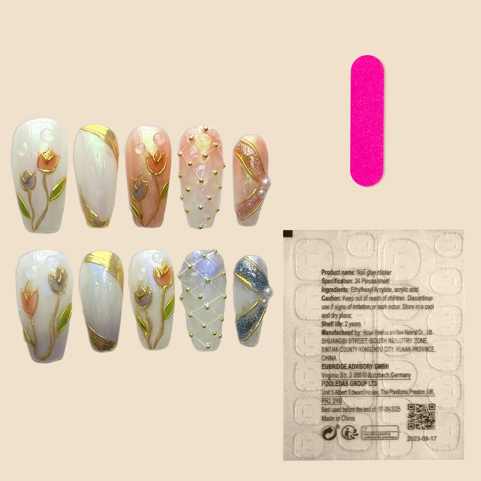 Handmade White Fake Nails with 3D Tulip Decor Natural Unbreakable Nail Simple Wear for Manicure Lovers and Beauty Bloggers