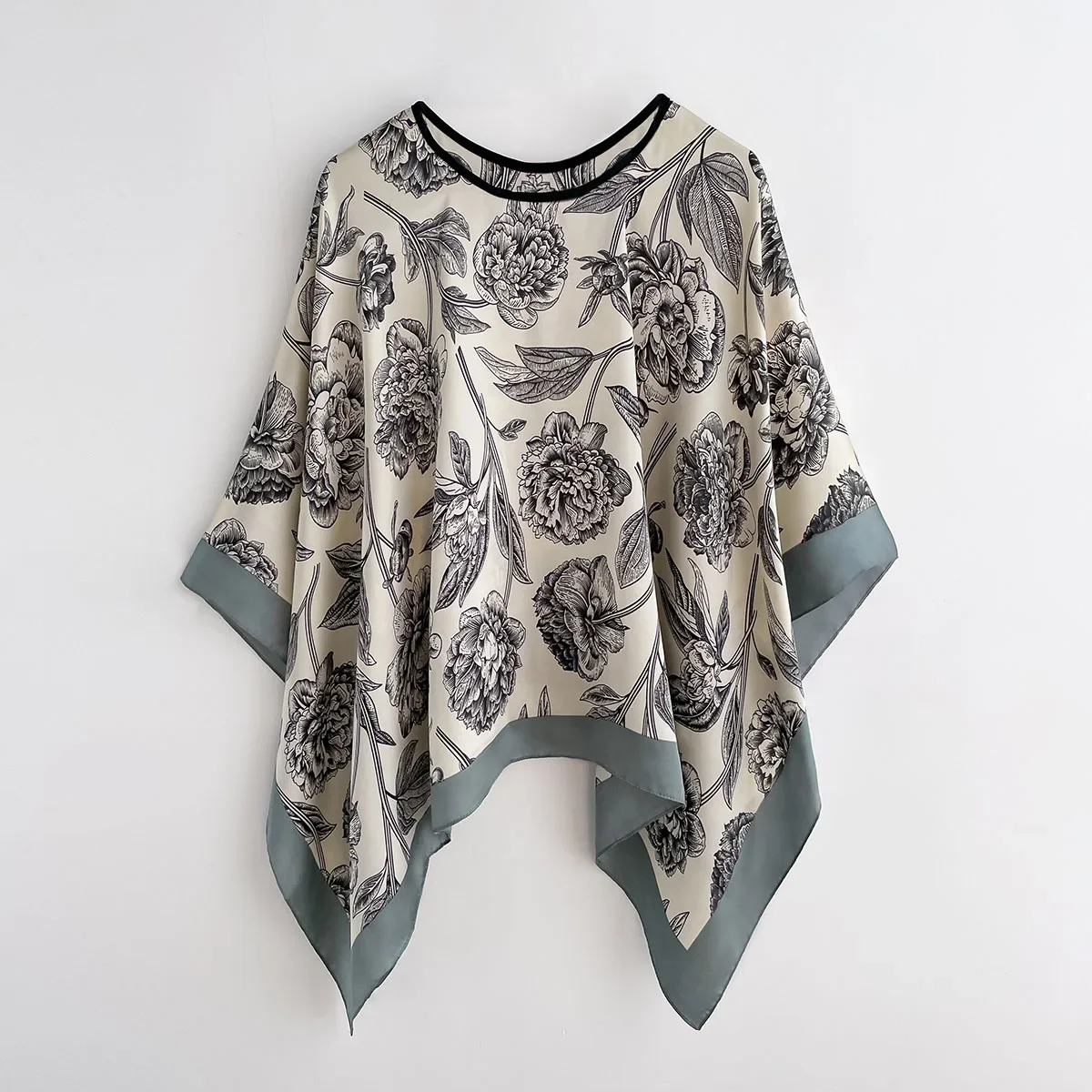 2025 جديد وشاح حريري العلامة التجارية الفاخرة مصمم البلوز وشاح طباعة رئيس كبير منديل الحجاب شال المرأة باندانا فولارد الخمار