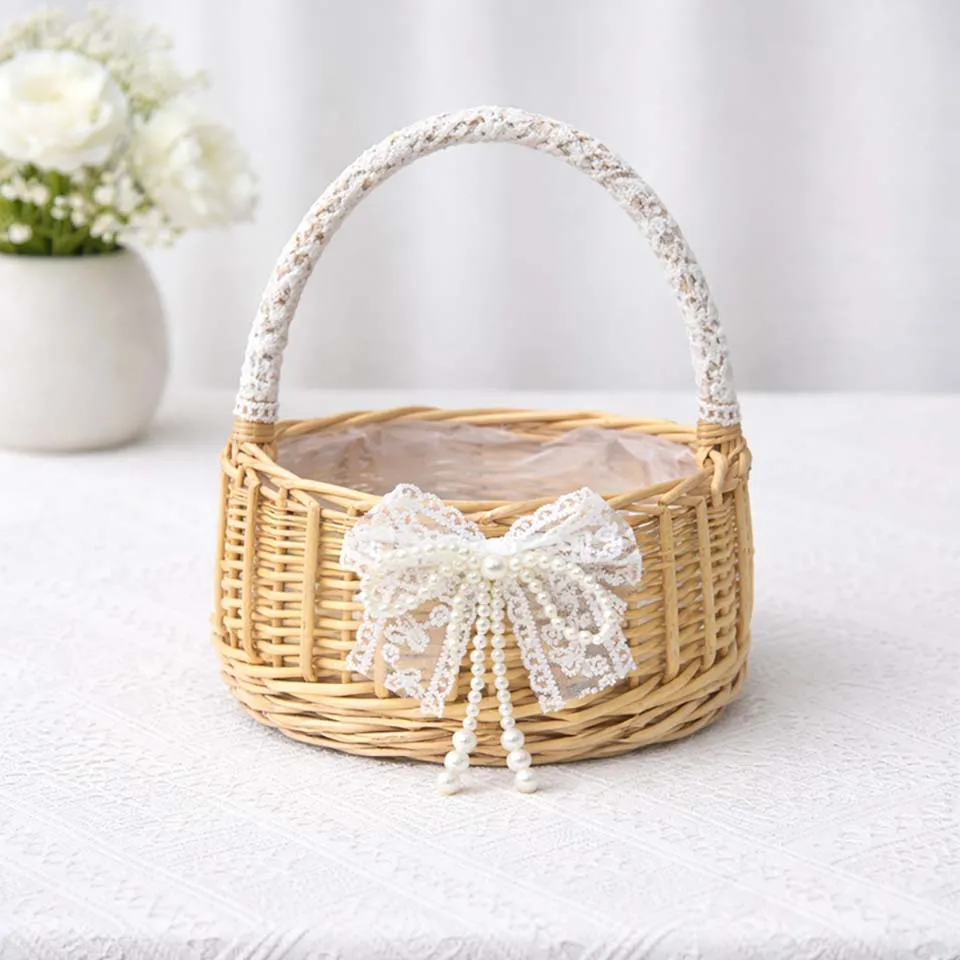 1pc Hand-woven Wedding Flower Basket With Handle Wicker Sundries Basket Wedding Flower Basket For Home Picnic Storage Basket view 6