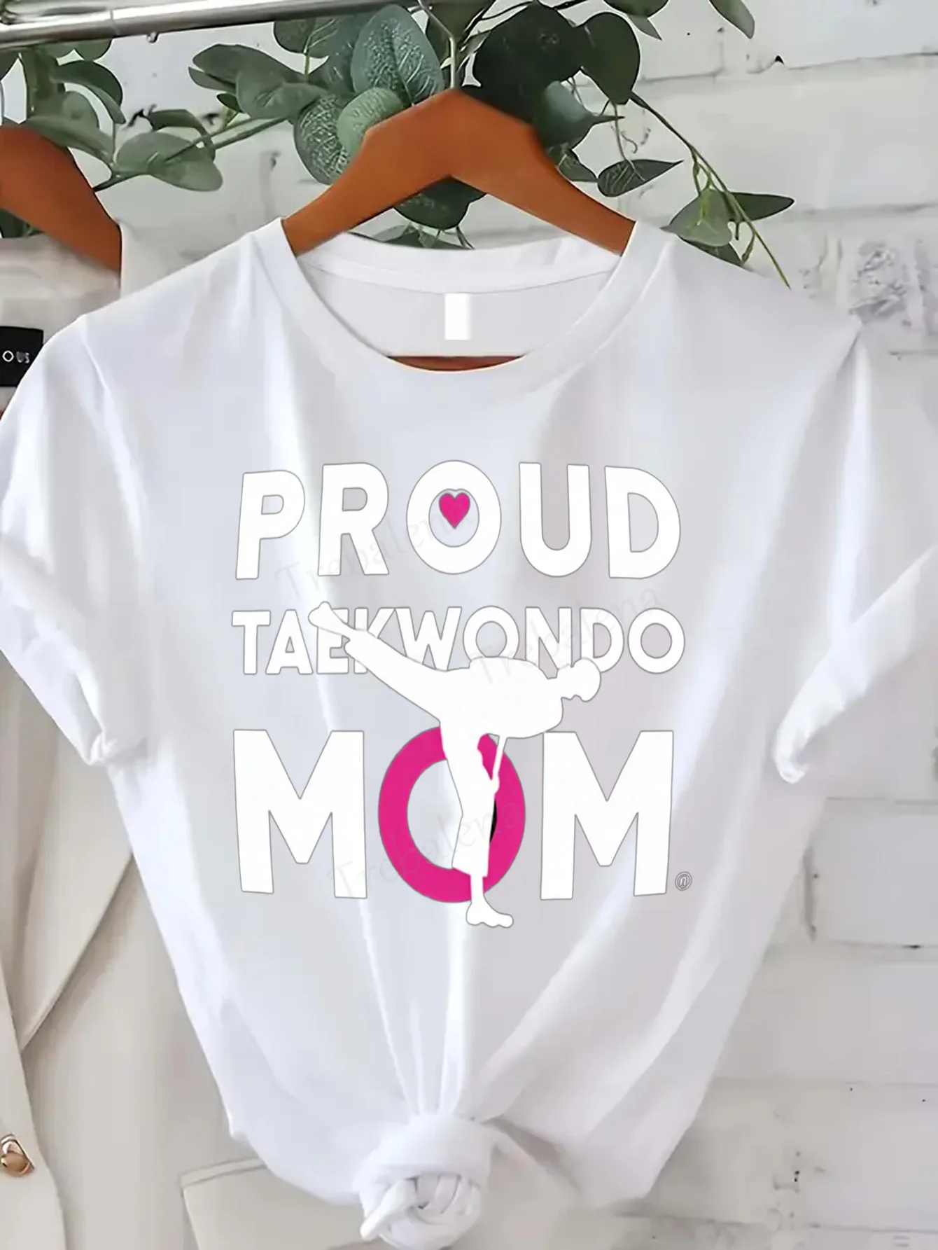 

Women T-shirt Proud Taekwondo Mom T-Shirt - Cute & Sexy Women's Tee
