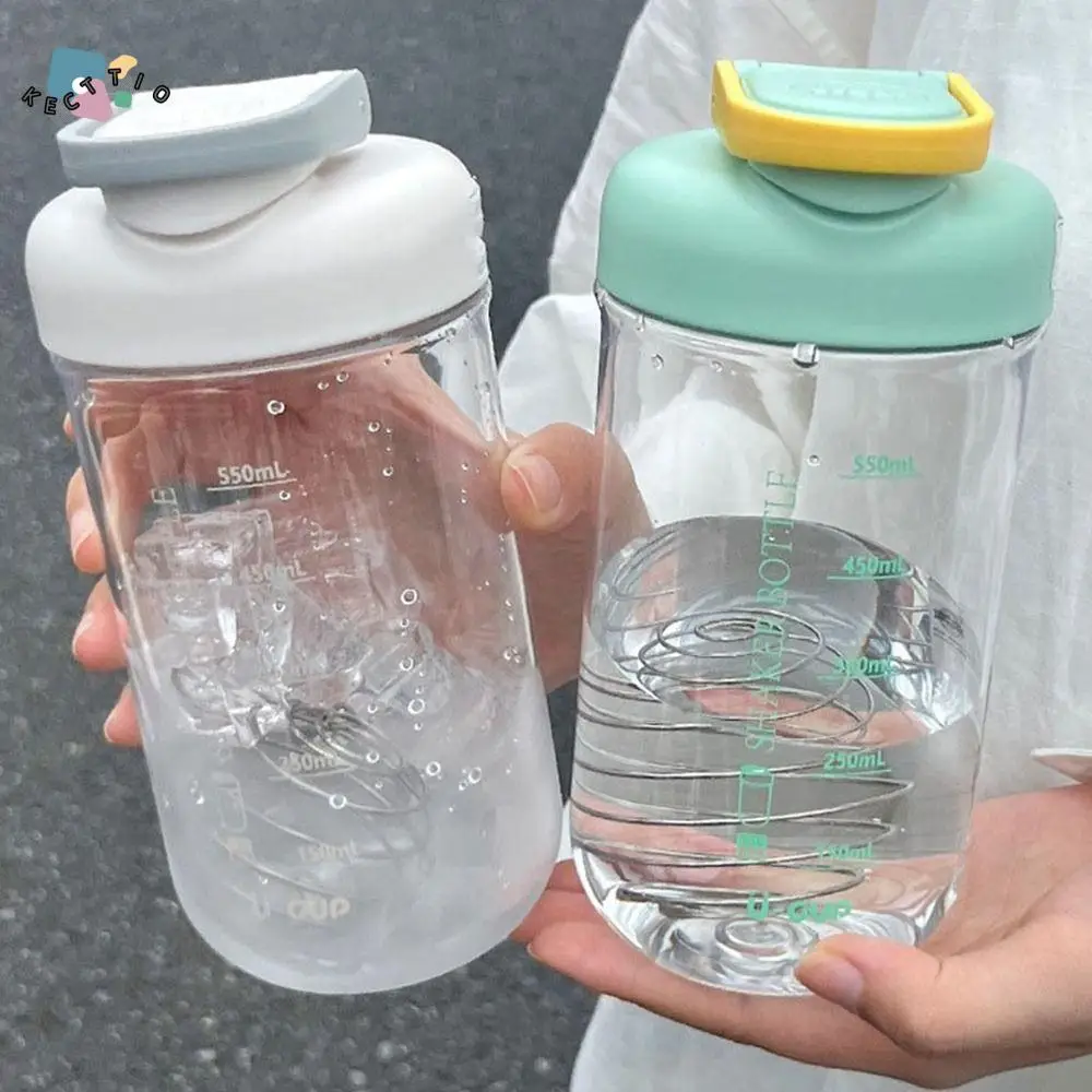 

Drinking Accessories Plastic Sports Water Cup Leakproof Fall Proof Shaking Bottles with Handle Clear Scale Stirring Cup for Home
