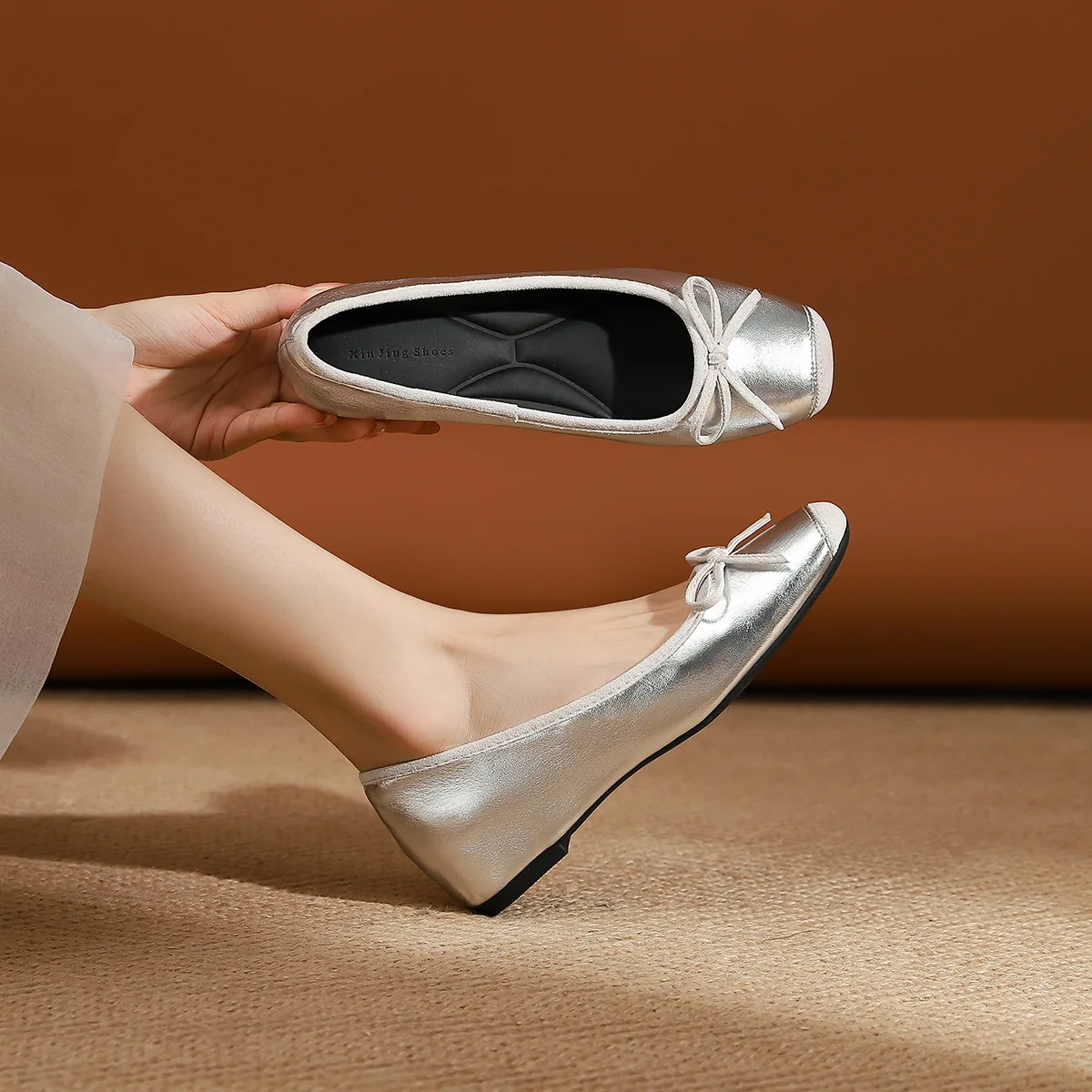 flat-bot-single-oes-with-knot-color-blo-design-and-square-head-for-women-faionable-ballet-sle-oes