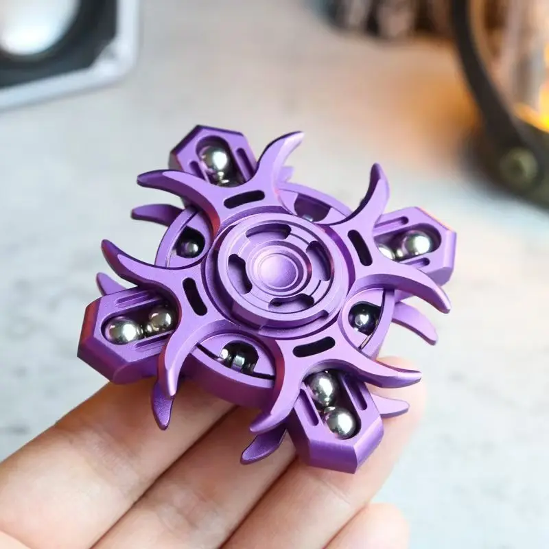 Mechanische punkstijl Fidget Spinner - Metalen EDC ADHD & angstverlichtingsspeelgoed voor volwassenen |   Stressverminderende vingerspinner