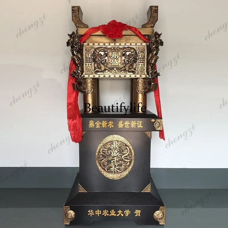 CC Large floor-to-ceiling metal tripod ornament office decoration will be sent to the company for celebration crafts.