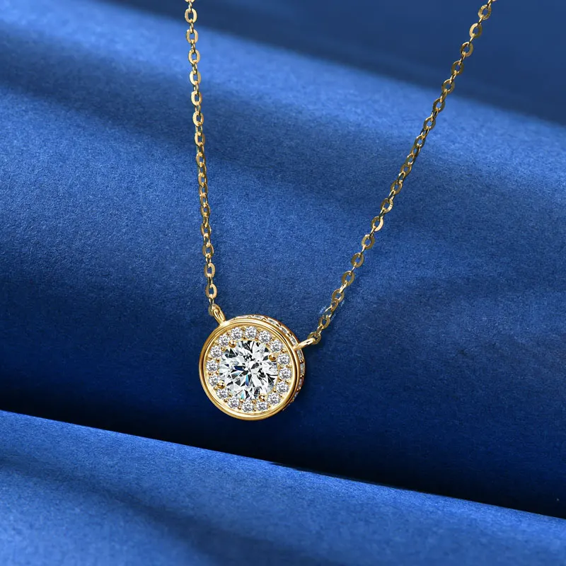 IOGOU 1CT vvs1 D Color Moissanite Round Diamond Pendant Necklace for Women 925 Sterling Silver Engagement Luxury Jewelry Gift