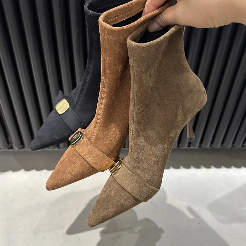 

SUOJIALUN New Brand Women Short Boots Fashion Pointed Toe Slip On Ladies Elegant Ankle Boots Shoes Thin High Heel Chelsea Boots