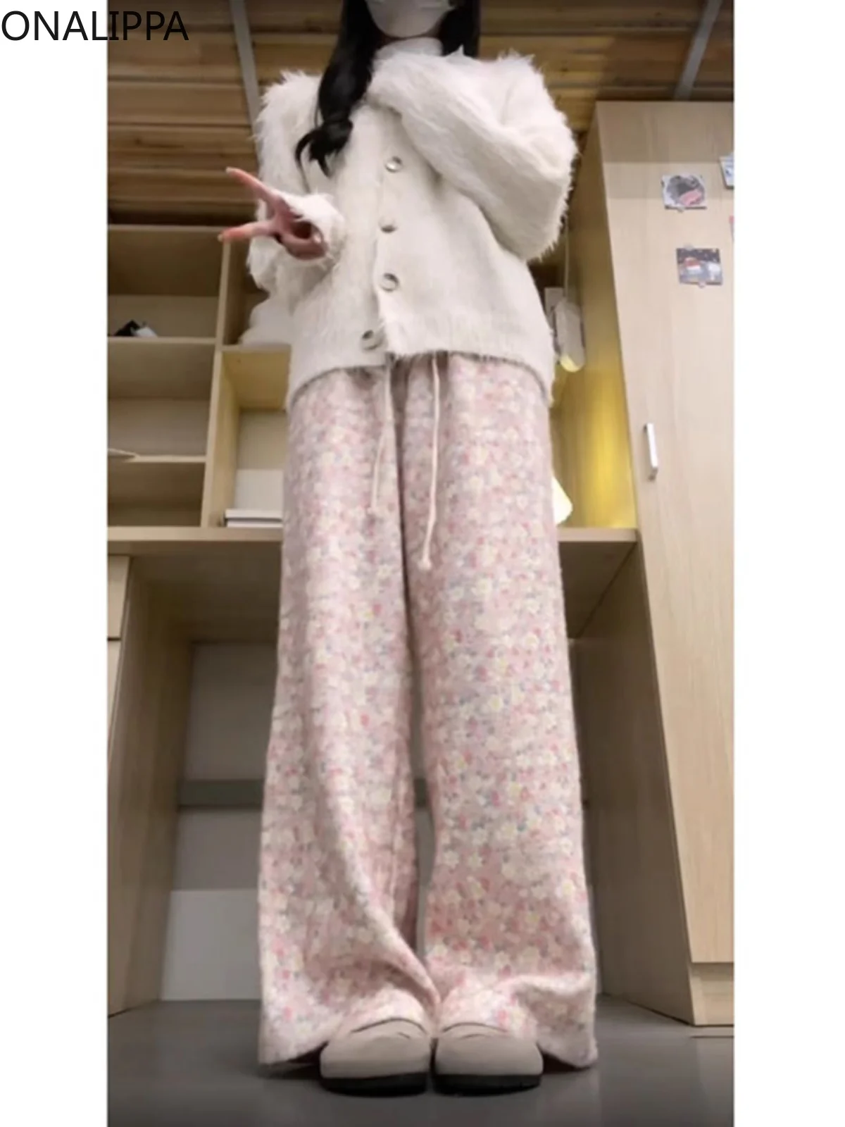 Onalippa-pantalones Cargo rosas con estampado Floral para mujer, pantalón de chándal Kawaii con cintura elástica y piernas anchas, ropa de invierno con diseño elegante coreano