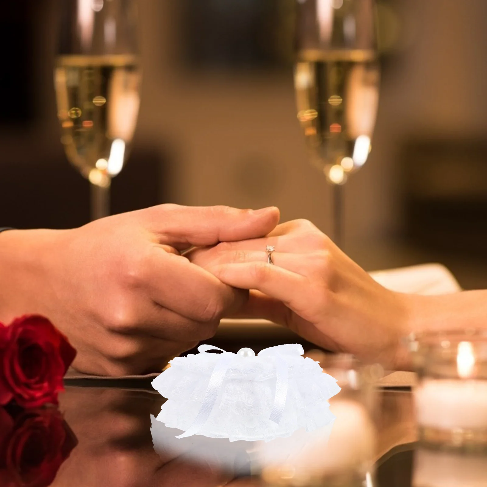 

Heart Shape Wedding Ring Pillow Romantic Lace Ring Bearer for Engagement Ceremony Wedding Decoration
