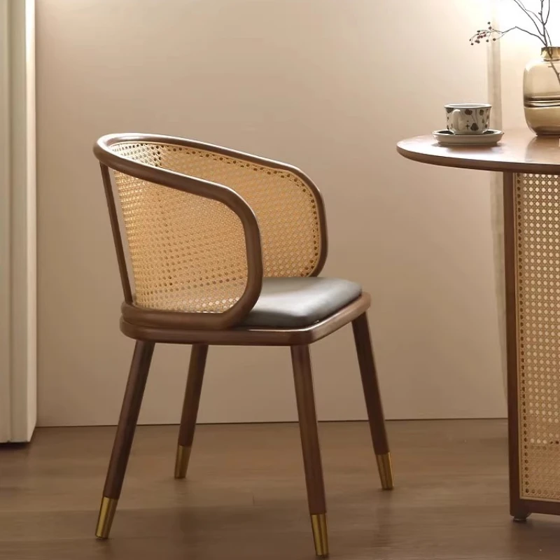 Relax Wicker Dining Chair Patio Hotel Arm Rattan Throne Dining Chair Ergonomic Salon Acrylic Silla Nordica Replica Furniture