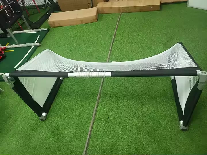 Mini portería de fútbol de entrenamiento plegable portátil y portería de fútbol de entrenamiento para niños