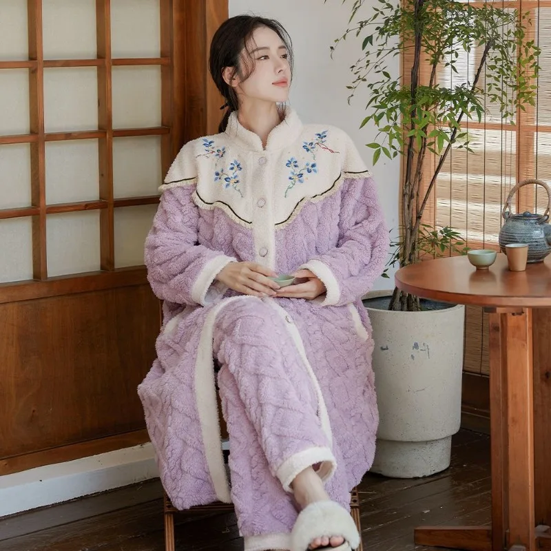 

Women's Thickened and Fleece New Chinese Style Long Pajama Set Can Be Worn Outside Loungewear Sets Winter Coral Fleece Nightgown
