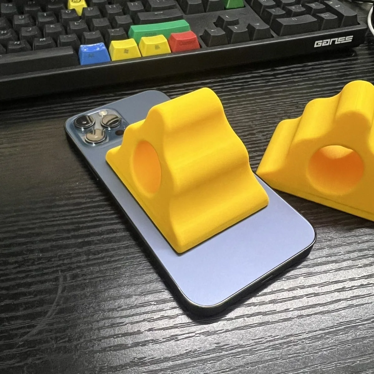 Obrázek 5: Magnetický úchop & stánek pro iPhone kompatibilní s MagSafe plocha telefon držák pro Samsung escritorio accesorios pro google