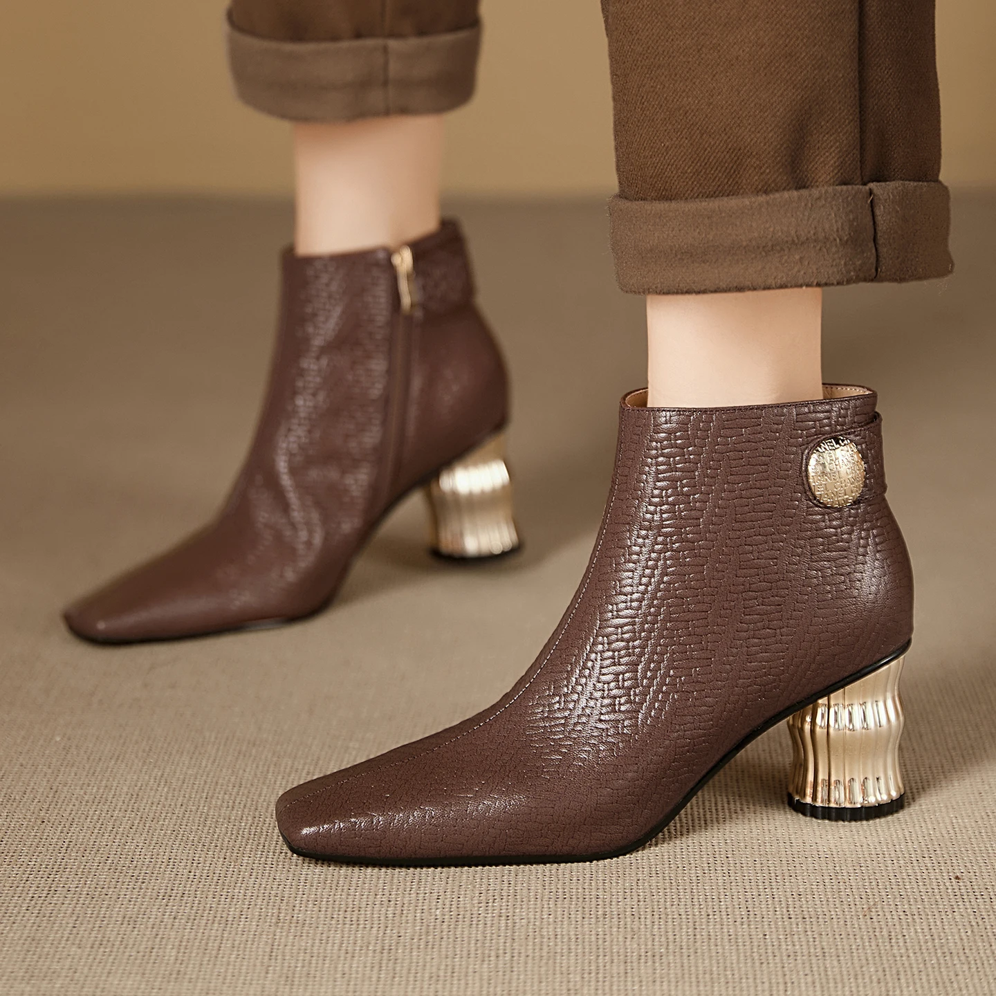 

﻿ Genuine Leather Women Ankle Boots Short Boots for Pointed Toe Women pumps Stiletto Booties,Modern Boots