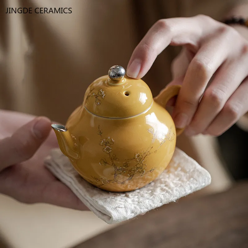 

120ml Chinese Ceramic Tea Pot Handmade Beauty Tea Infuser Ball Hole Filter Teapot Custom Household Porcelain Tea Set Accessories