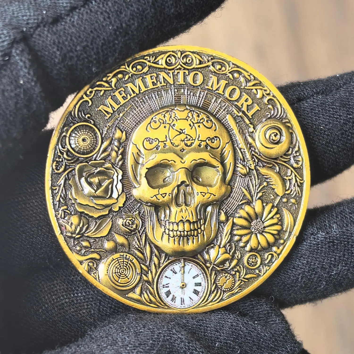 عملة تحدي Memento Mori & Vivere - رمز تذكير Stoic للممارسة اليومية، هدية مثالية لليقظة الذهنية والانعكاس.