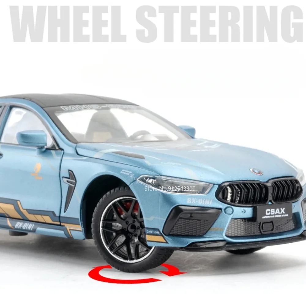 1:24 BMW M8 ミニチュアスポーツカーモデルのおもちゃ合金ダイキャストサウンドライトドアオープンプルバック衝撃吸収車両キッズギフト