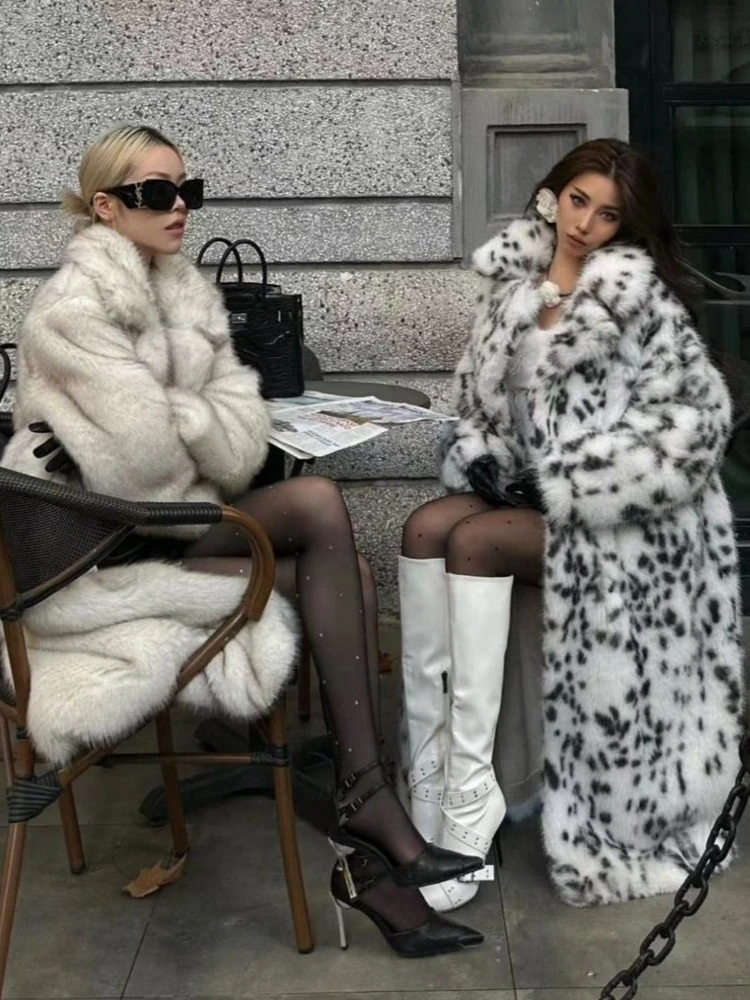 Weißer langer Kunstpelzmantel mit Leopardenmuster und gekerbtem Kragen und Gürtel, pelzige Jacken, flauschige, warme Kunstnerz-Plüschmäntel, dicker Mantel mit Gürtel