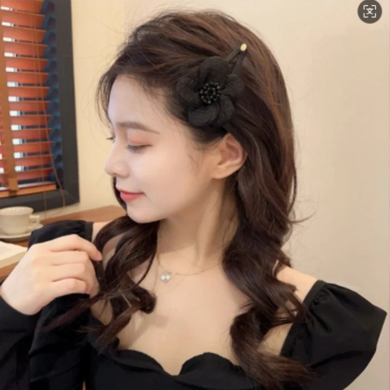 Luxurious Floral La… - image