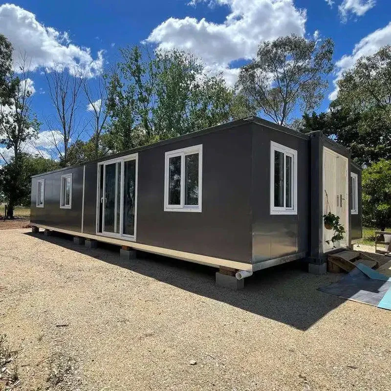 2026 New Design Prefab Villa Tiny Home 2 Bedrooms Modern Expandable Detachable Container House for Sale Hot Sale