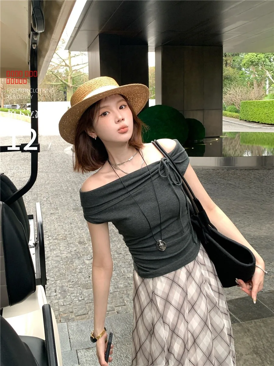 

Faionable Slimming Knitted oulder Bared Women's Top Manchester Spring New Sle Art Cheese Korean Version Commute Sle