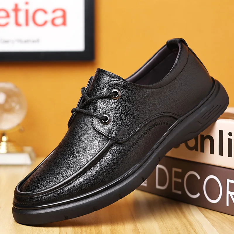 

Spring Autumn New Business Casual Shoes for Men Solid Color Lace Designer Leather Shoes Male Fashion Soft Sole Driving Shoe Man