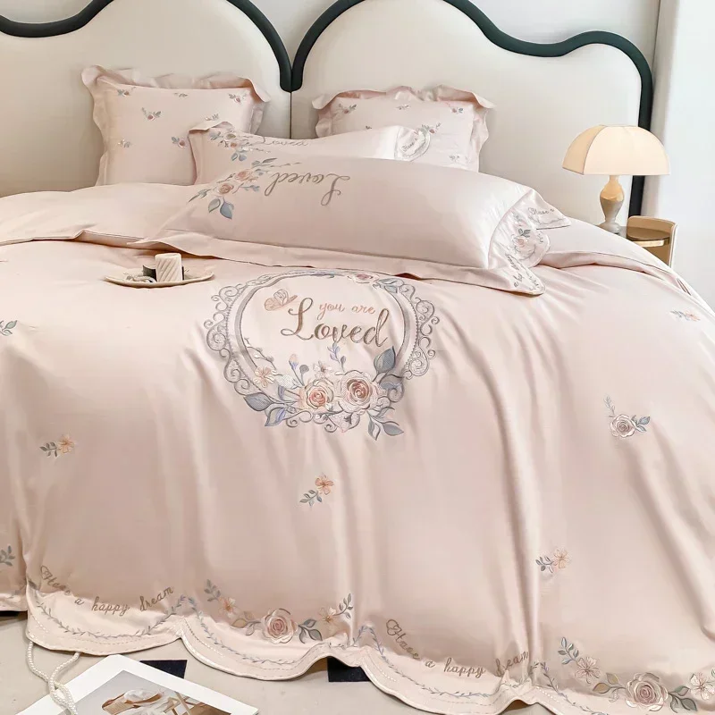 Pink Vintage Rose Flowers Embroidery Princess Bedding Set 100S Egyptian Cotton Curve Edge Duvet Cover Set Bed Sheet Pillowcases