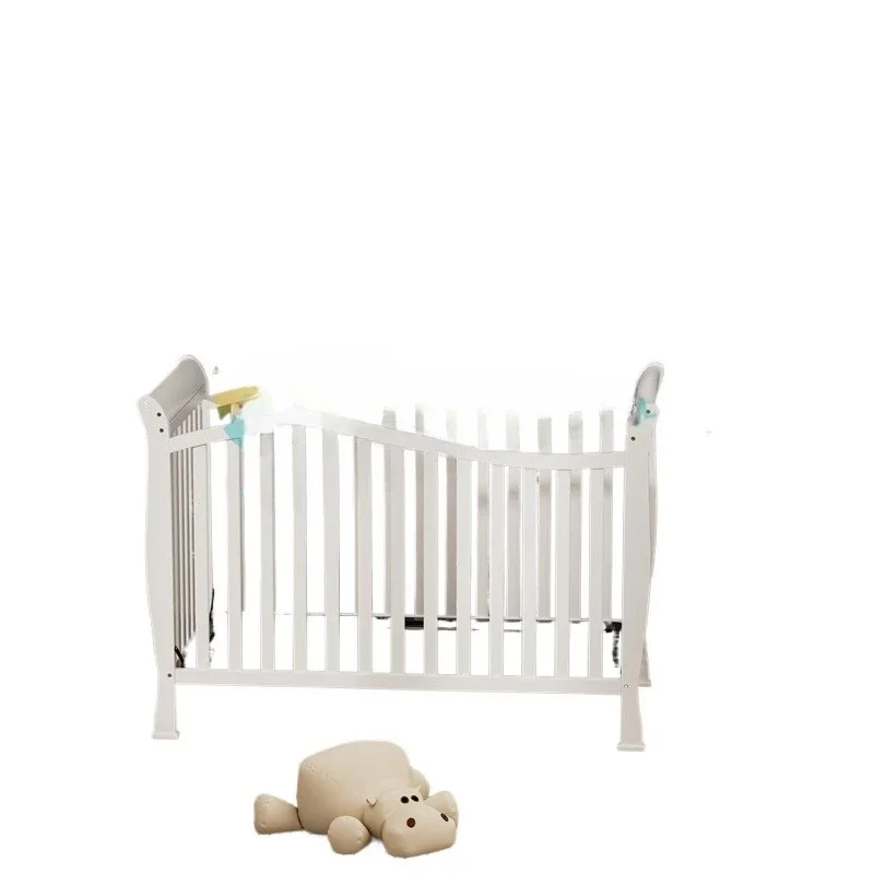 High-quality crib New white solid wood crib Convertible sofa bed with iron-based baby furniture