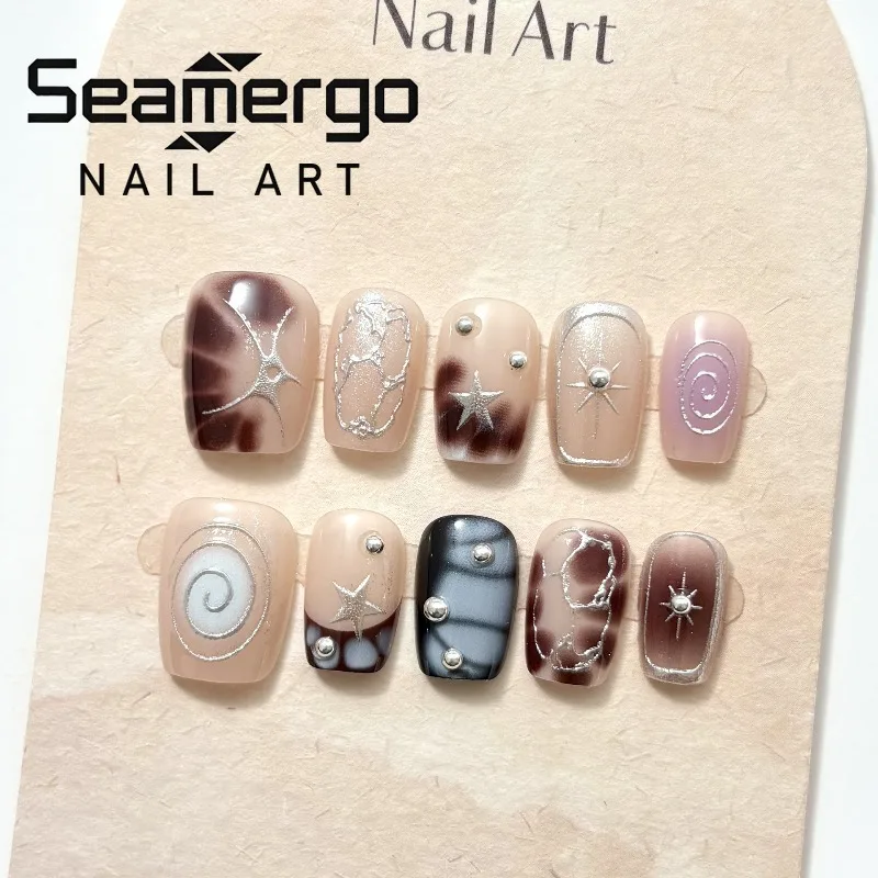 

24 шт. накладных ногтей Y2K Sweet Cool Press on Nails, короткие, в форме ковчега, в стиле Hot Girl Punk, нишевые, с дизайном «кошачий глаз» и «звездный взрыв»