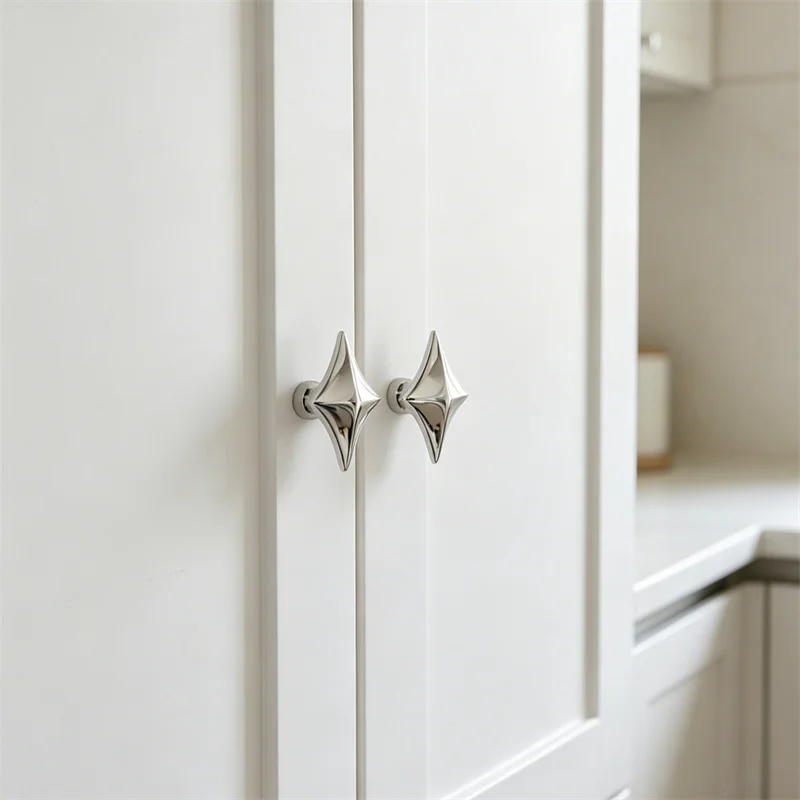 2Pcs Nordic Four-pointed Star Pull Handles Single-hole Kitchen Cabinet Door Drawer Wardrobe Knob Handles Silver Unique Pulls