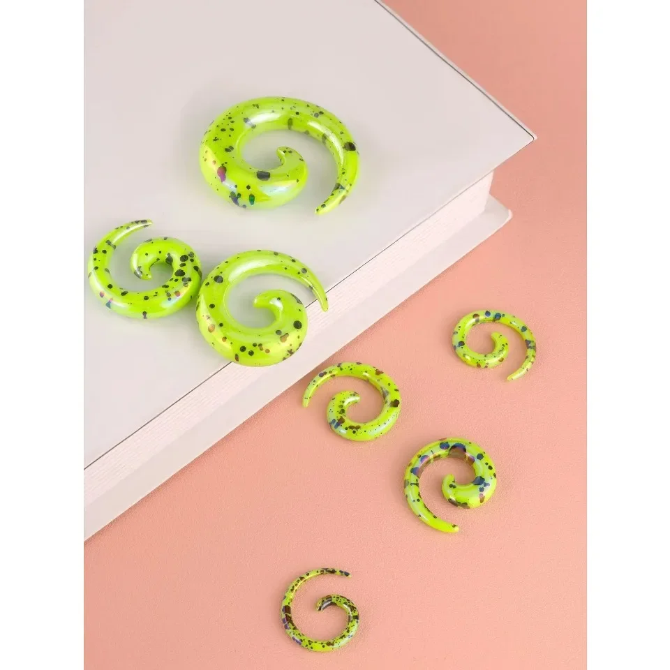 2 Stück Acryl Spirale Schnecke Ohrkegel Plugs Tunnel Expander Messgeräte Twist Ohrringe Dehnung Aufhänger Körper Piercings Schmuck – Detail 9