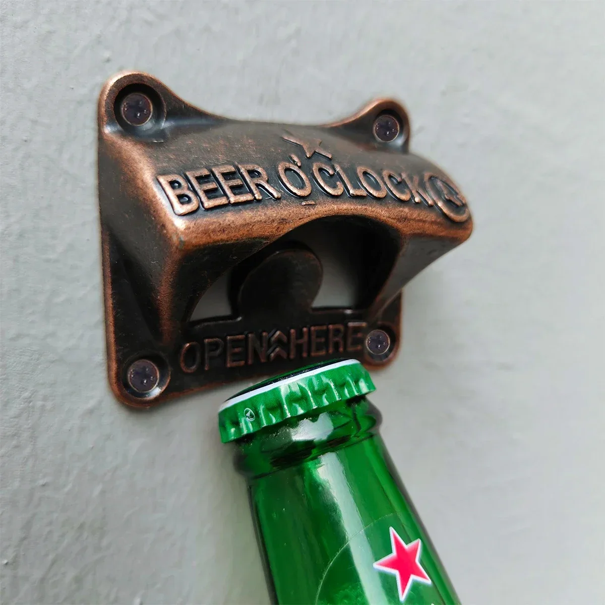 1pc Beer O' Clock Bottle Opener Wall Mounted Retro Beer Opener Tool for BBQ DIY Crafting Solid Beer Opener Tools Kitchen Gadgets