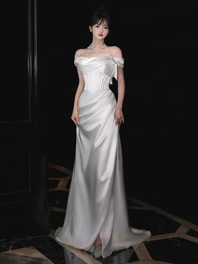 

Ele Satin One-oulder Engagement Evening Gown Birthday Ceremony Registration Light Wedding Dr High-End Welcome Bridal...
