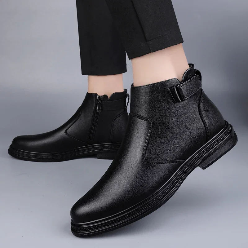 Luxury Brand Mens Casual Chelsea Boots Genuine Leather Black Solid Color Outdoor Boots Warm Plush Winter Motorcycle Ankle Boots