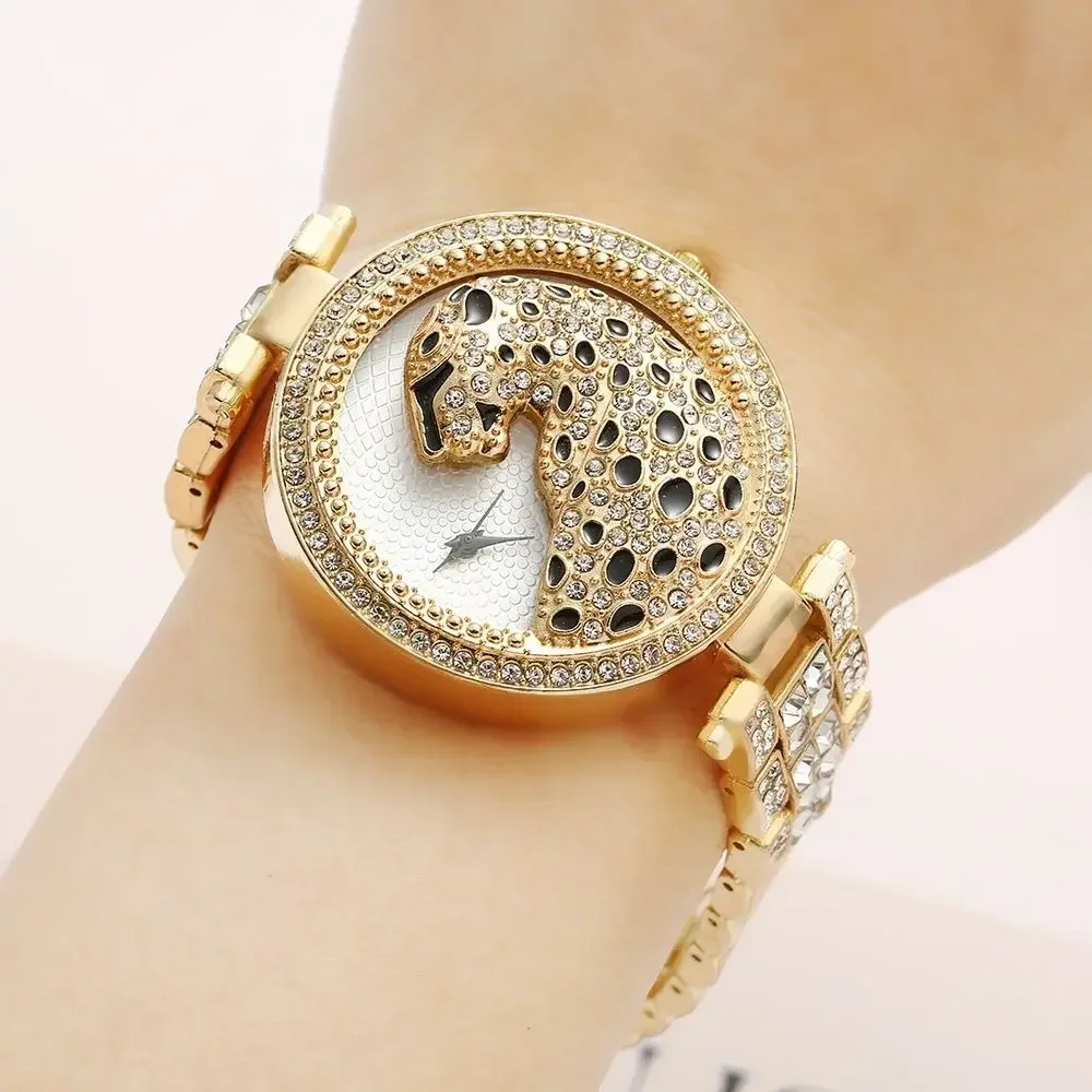 Ladies' cool European and American diamond encrusted watch bracelet with leopard dial quartz simple luxury gold watch for women