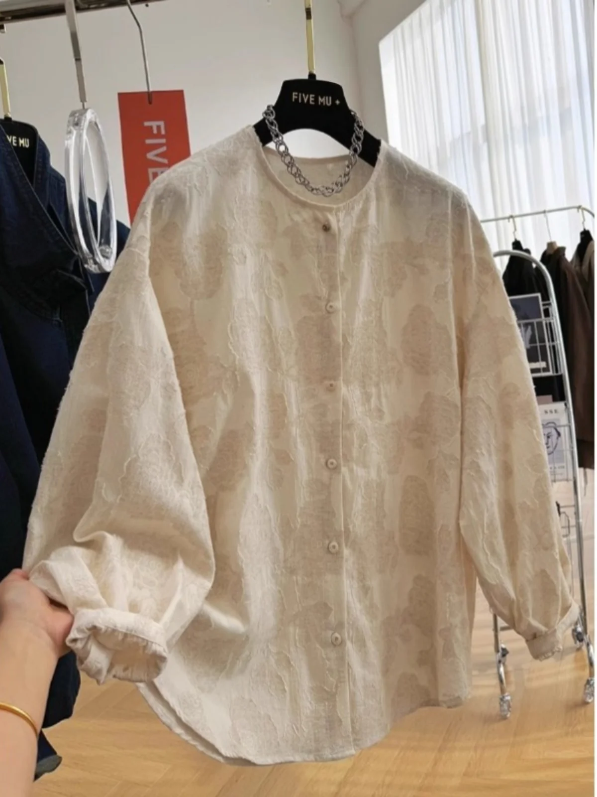 Nouveau chinois Sle broderie lourde femmes irt printemps été nouveau modèle conception européenne Sensation petit Cro crème solaire ouverte...