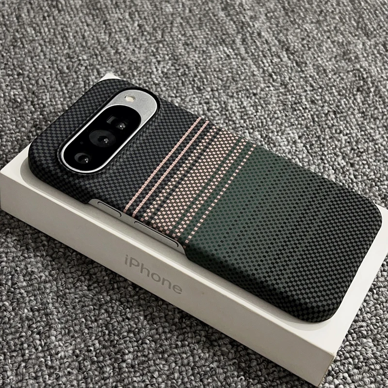 Google Pixel 10 9 Pro Magnetic Phone Case Kevlar Pattern Half Pack Carbon Fiber Pattern Matte Heat Dissipation Protective Cover