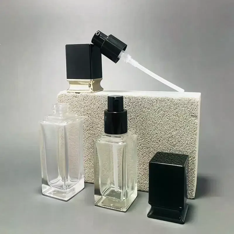 Frasco de Vidro Transparente Quadrado Recarregável com Bomba para Base Líquida e Maquiagem, 15-40ml, Portátil