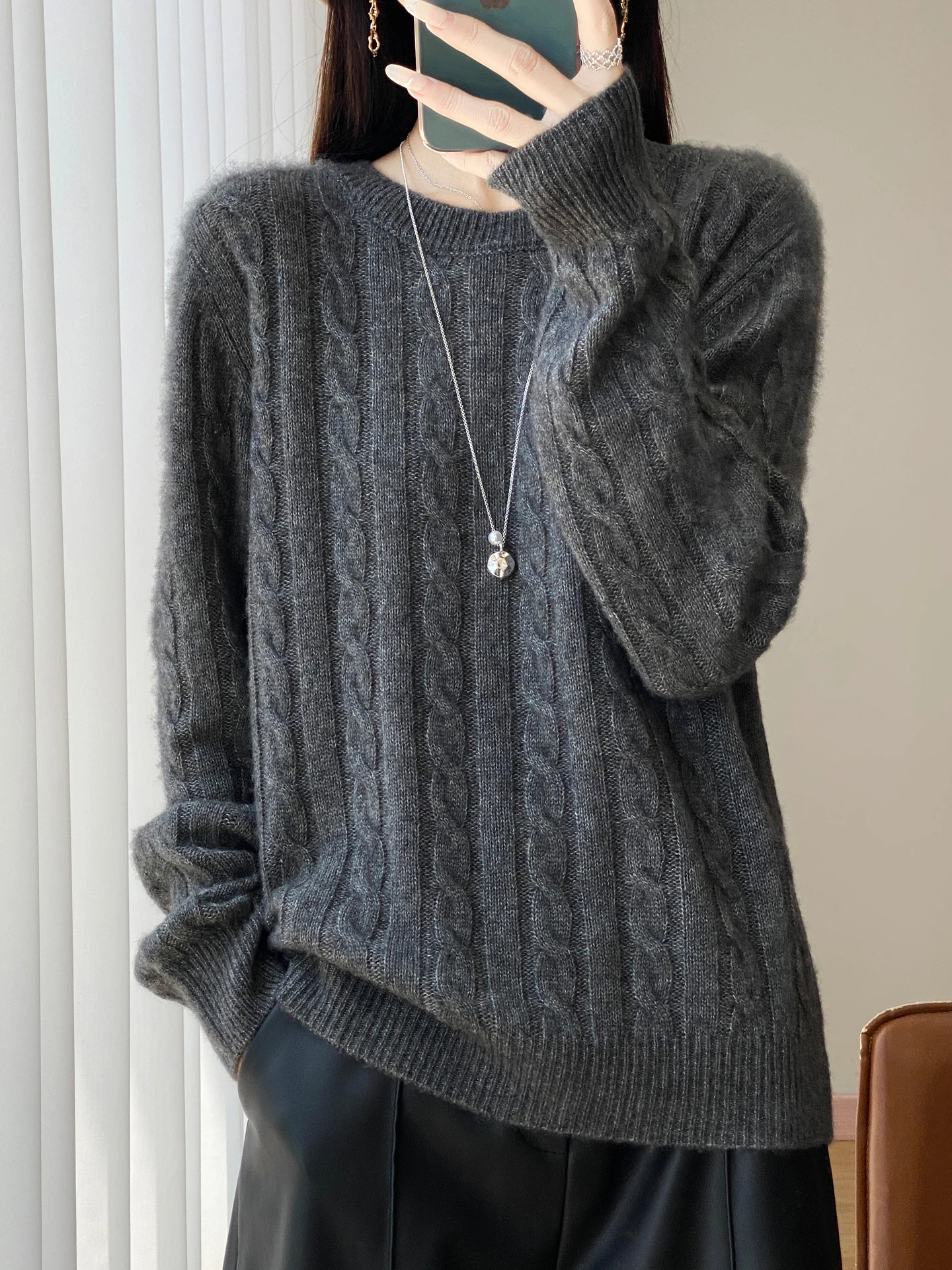 Neue Herbst Winter Wolle Pullover Große Größe Pullover Lange Hülse O-ansatz Klassische Twisted Blume Frauen Hochwertige Kaschmir Pullover