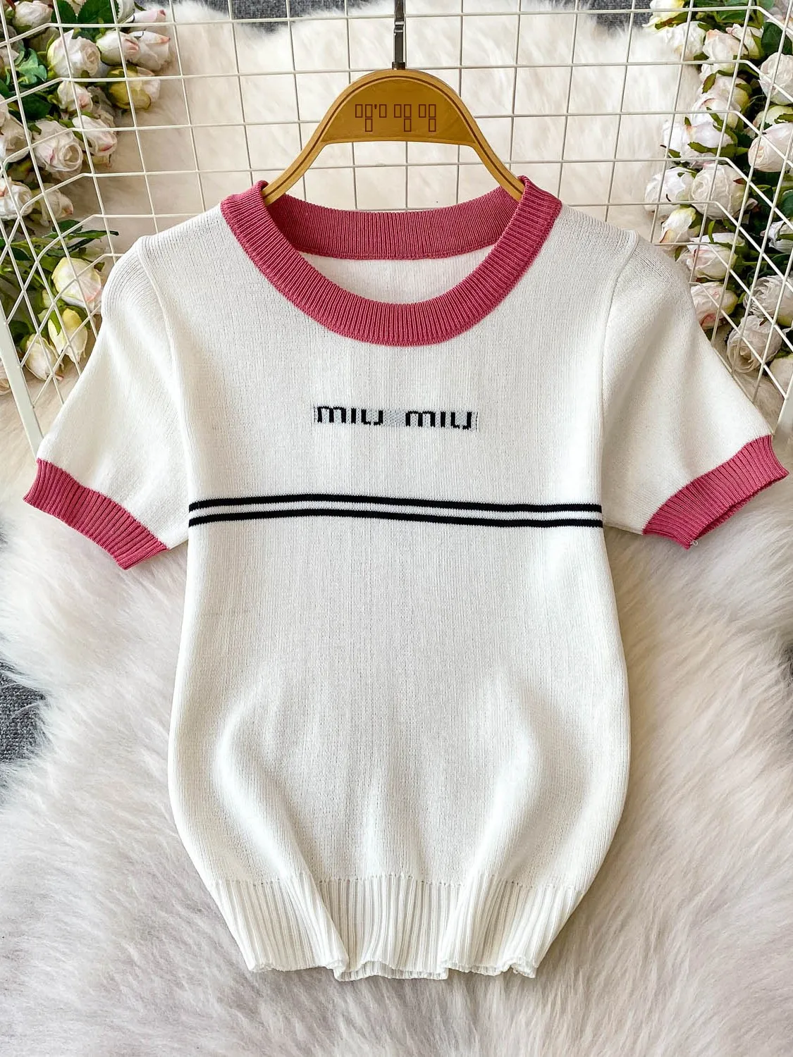 Coreano Sle Estudante Listrado Camiseta de malha Top Cintura alta Emagrecer Conjunto de saia anti-leve redondo Ne ort Sve Casual Summe...