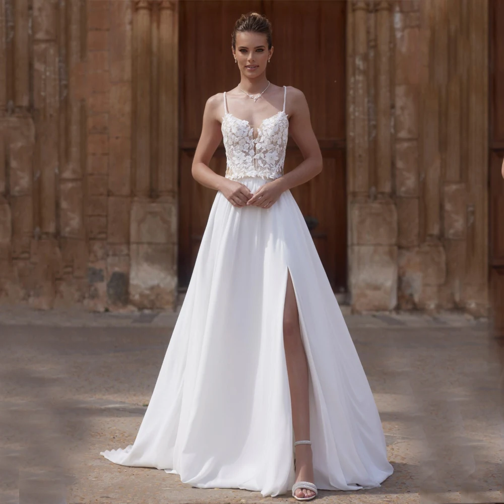 

Boho Wedding Dresses Lace Beach V Neck Wedding Gowns Spaghetti Straps A-Line Applique Bridal Dress 2025 Sweep Train Customized