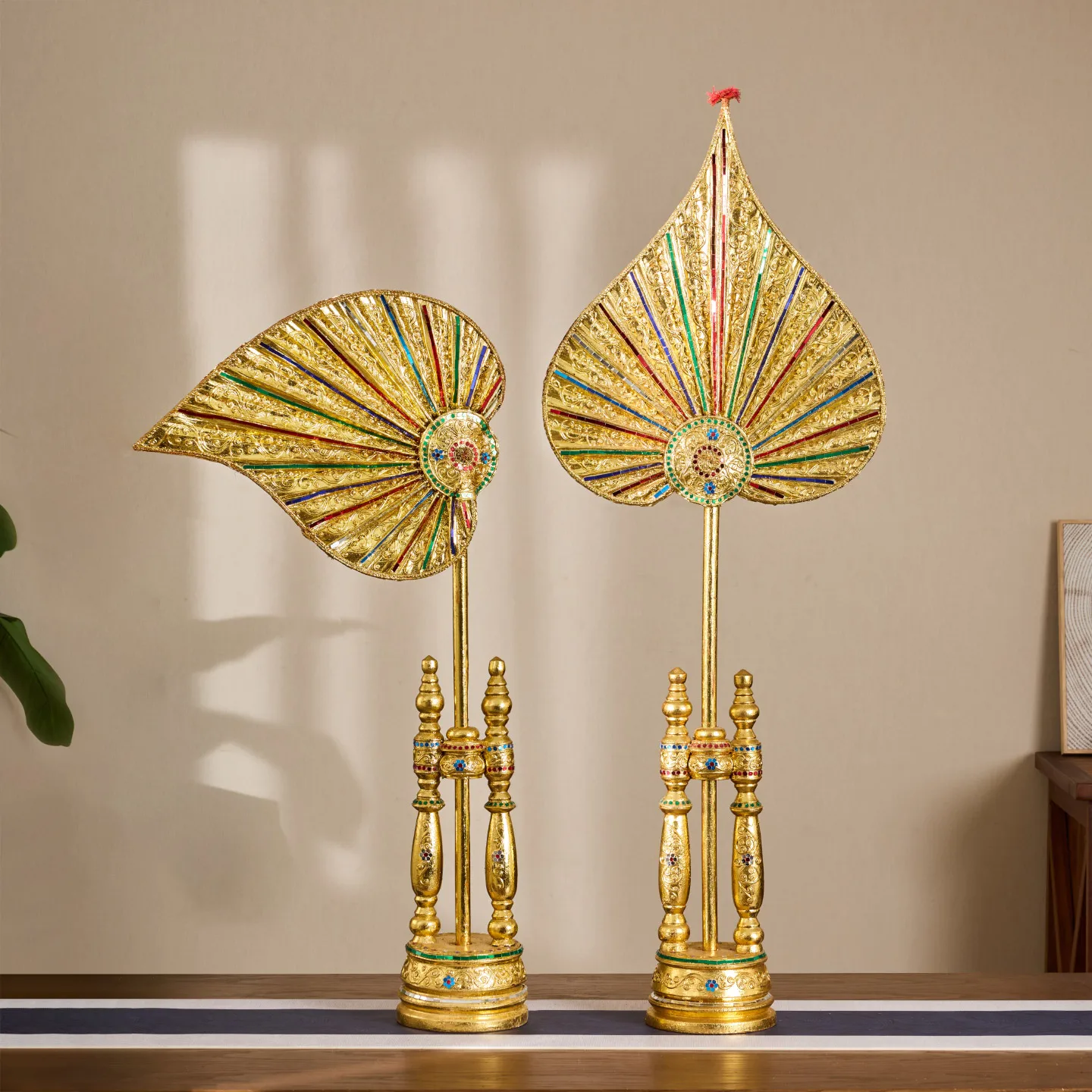 Thai style home soft decoration jewelry South East Asia style beauty salon club Bodhi fan leaf Zen floor ornament