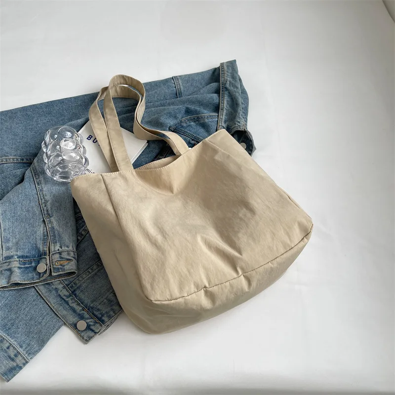 Borsa a tracolla in tela di grande capacità nuova borsa coreana Casual All-match Tote Shopping Bag per il tempo libero borse da viaggio giornaliere per le donne