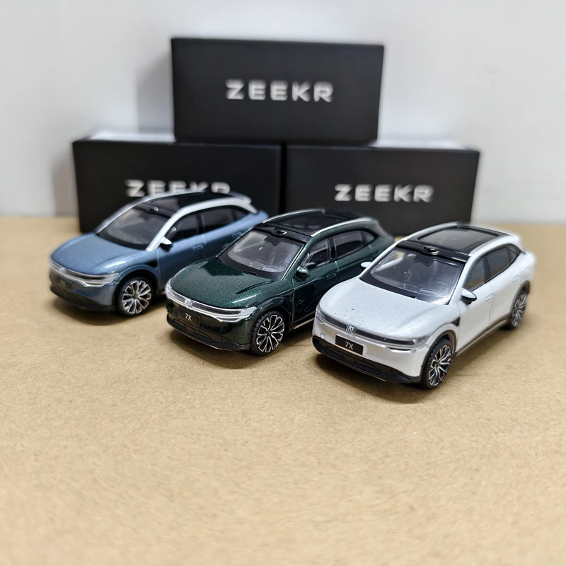 

1:64 ZEEKR 7X внедорожник, модель автомобиля из сплава, литая под давлением металлическая модель новой энергии, модель автомобиля с высокой имитацией миниатюрных весов, детская игрушка в подарок
