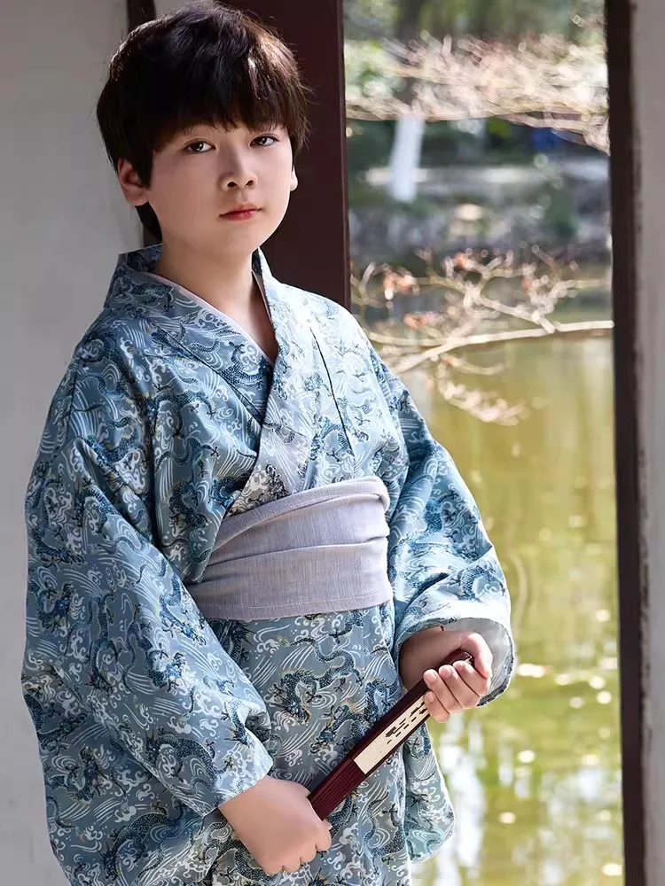 

Boys Japanese Traditional Kimono with Belt Men's Modernized Yukata Stage Performance Wear Cosplay Costume for Kids