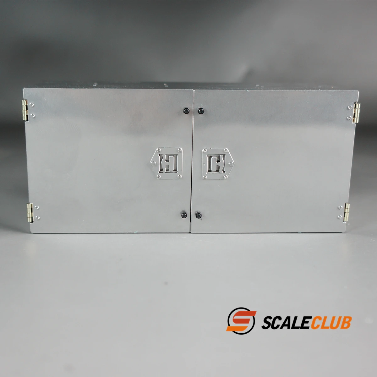 SCALECLUB 1/14 ciągnik ciężarowy tonowy z zamkniętą kubkiem, skrzynia narzędziowa, symulacja metalowych części dekoracyjnych GJX-TY-141