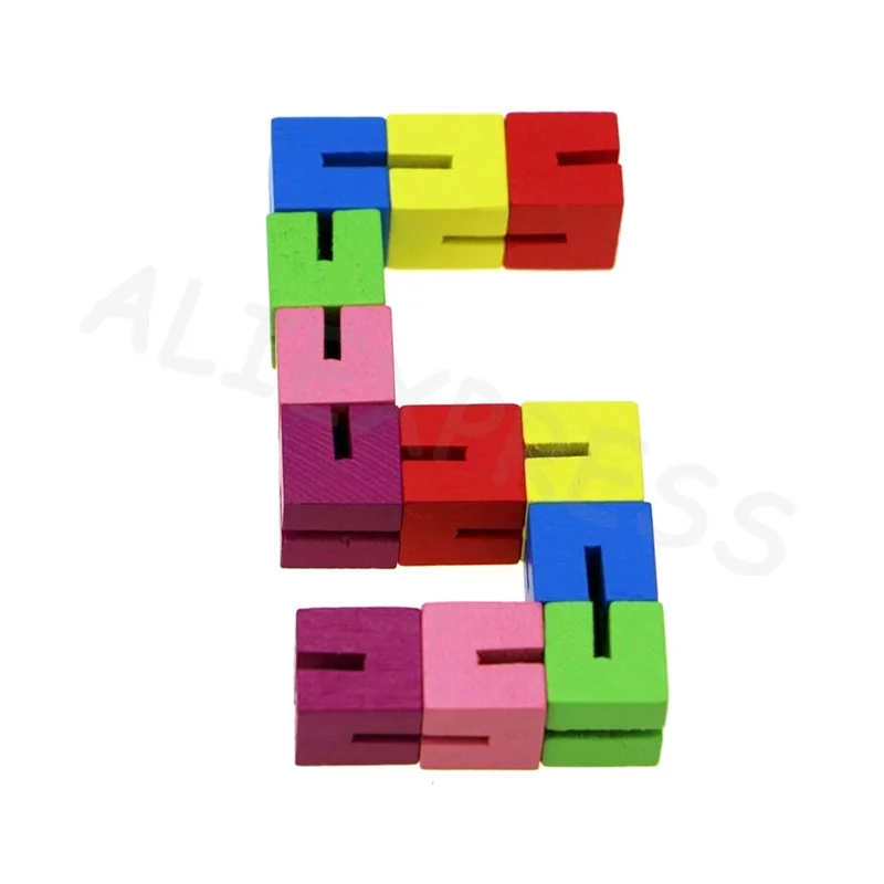 Set da gioco educativo creativo per alleviare lo stress per bambini e bambini piccoli Blocchi di costruzione in legno con corde cubiche colorate classiche
