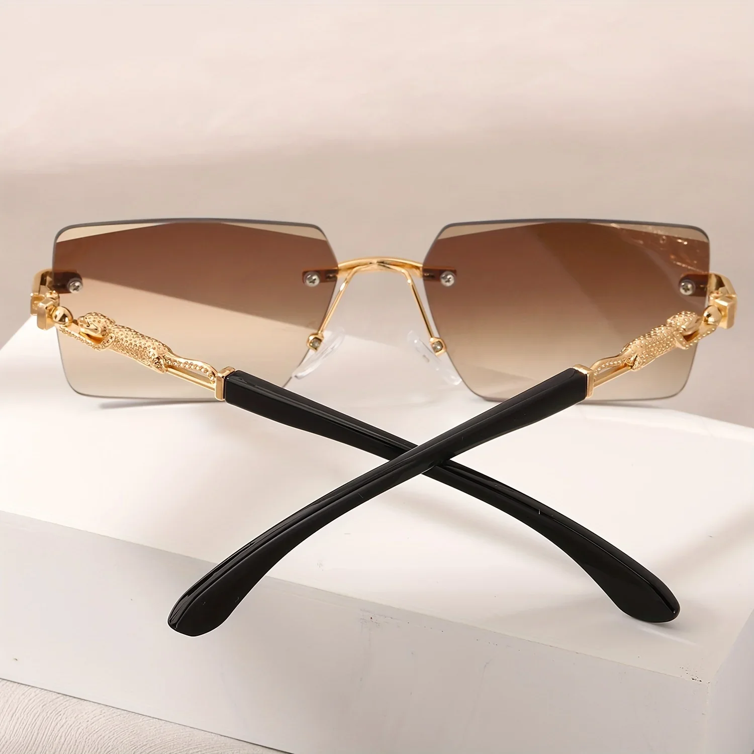 1pc Rimless Sunglasses Rectangle Women Men Shades Small Square Sun Glasses For Female Male Beach Vacation Travel Eyewearjvs view 3