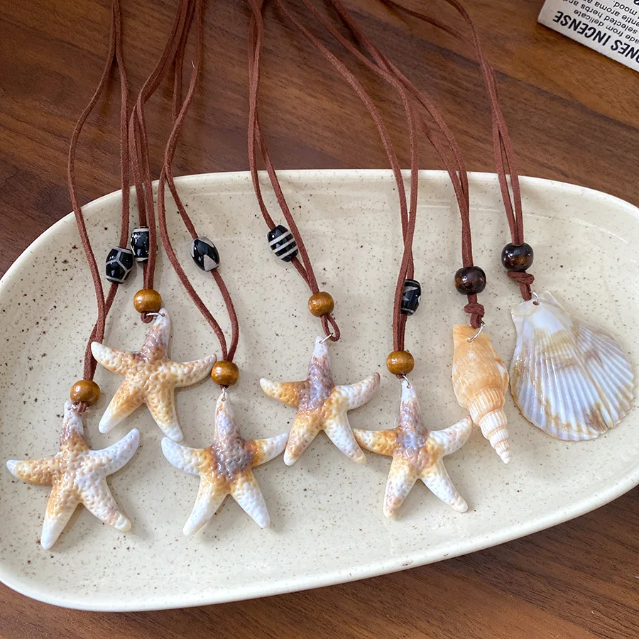 

Bohemian Scallop Shell Conch Starfish Pendant Necklace for Women Retro Leather Cord Long Chain Necklace Beach Vacation Jewelry