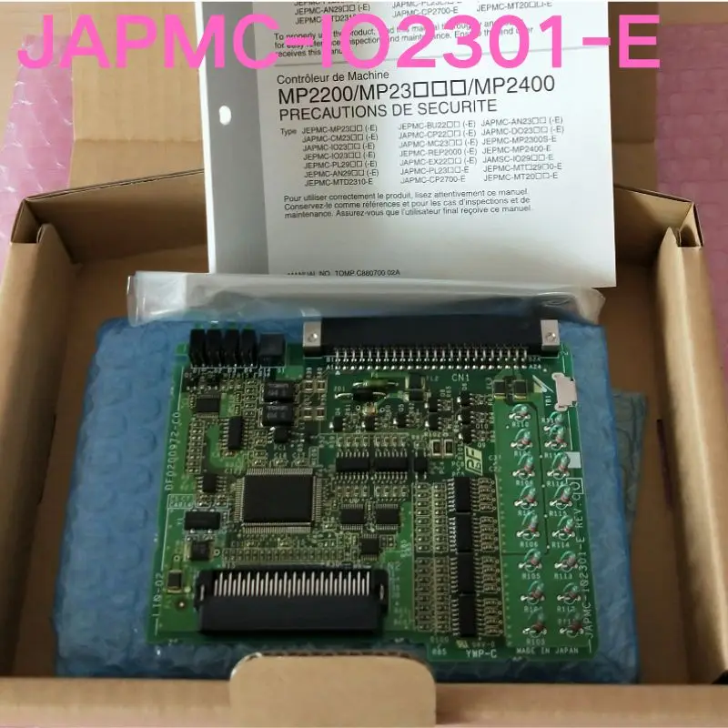 Brand-new LIO-02  JAPMC-IO2301-E   Controller module