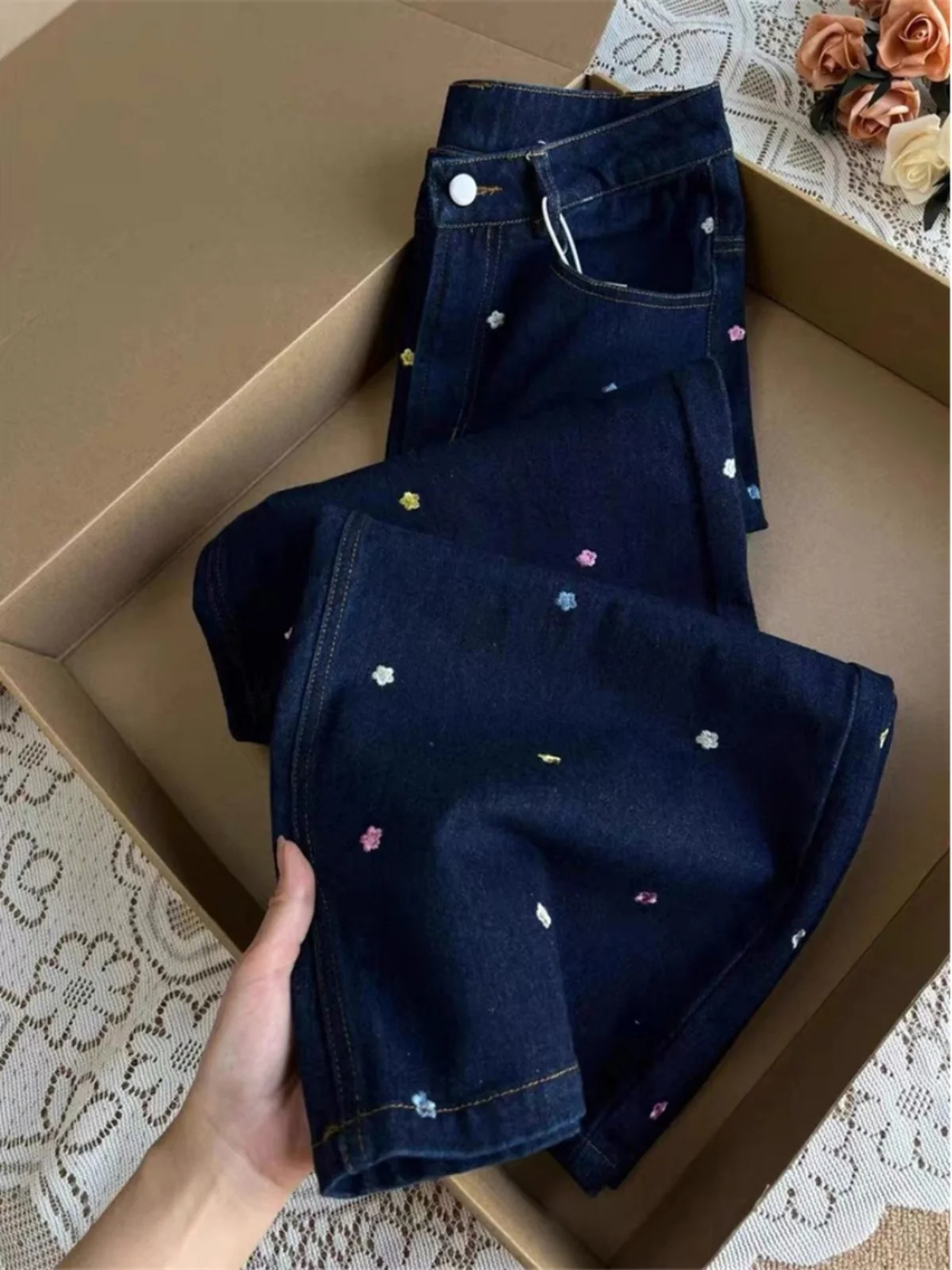 

Deep Blue Embroidered Straight Leg Jeans Women's Loose Slimming Long Pants Spring Autumn High Waist Korean Style Casual Wear